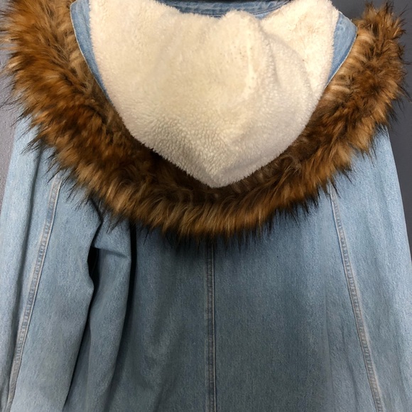 LEVIS X OFF WHITE DENIM JACKET - Picture 2 of 5